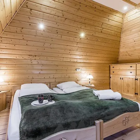 Na Szczytach Apartman *